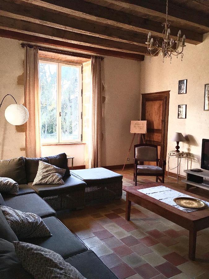 "La Maison De Villars" Au Coeur De La Nature Pressac Zewnętrze zdjęcie